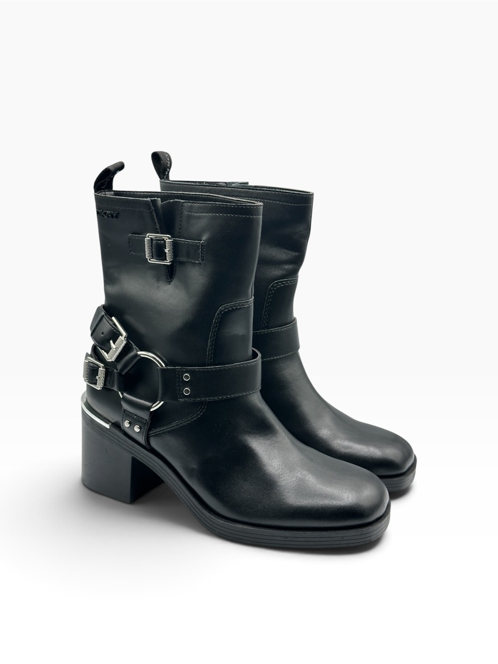 DKNY Women's Nolan Harness Black Boots. Sz: 8.5